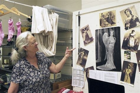 costume shop louisville 6