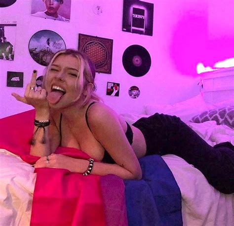 Fuck Da Police Scrolller