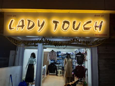 The Lady Patch - It’s Information Monday, ladies!! Love love love this