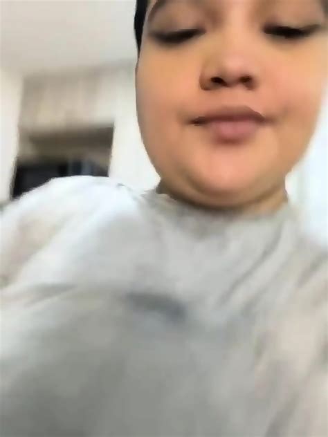 Busty Muslim Hijabi Fuck