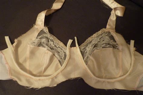 Une histoire de lingerie 3 Le B A BA de Béa