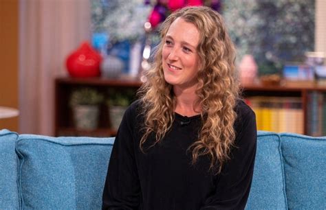 Žena má nezvyčajných milencov FOTO Sex s 15 duchmi jej snúbencom je vraj poltergeist galéria