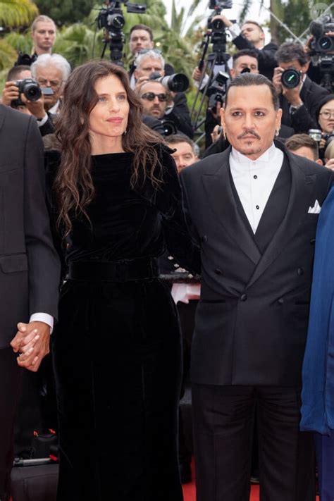 Photo : Maïwenn Le Besco, Johnny Depp - Montée des marches du film ...