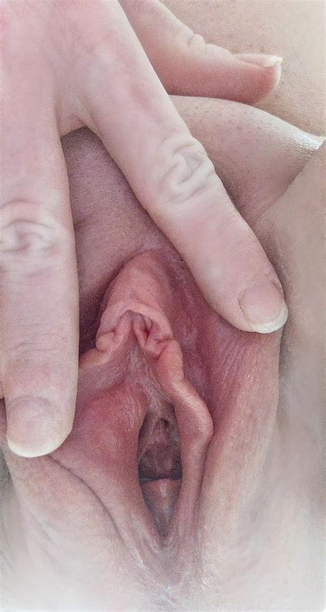 Would You Pull Out Nudes Spreading NUDE PICS ORG