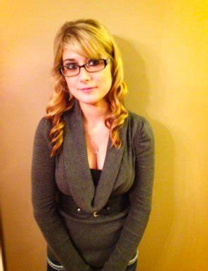 PictureNice Glasses Nice Tits Porn Pic