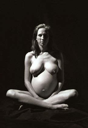 Model Released Nude Pregnant Woman Editorial Stock Photo Stock Image Shutterstock