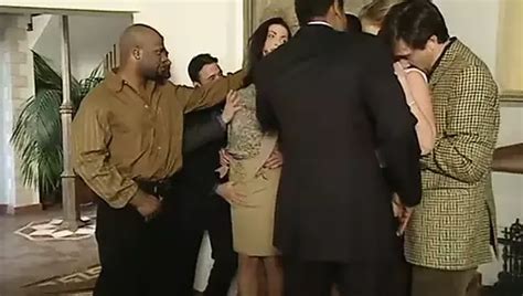 Orgía sexual caliente convertida en anal con dobles penetraciones xHamster