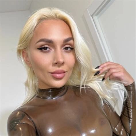 Obey Beg Helpless Latex Mistress Blonde Porn Feat Katerina Piglet XHamster