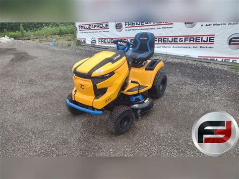 Cub Cadet Lt42e Riding Mower Sn 1k05mh40139 Freije And Freije Auctioneers
