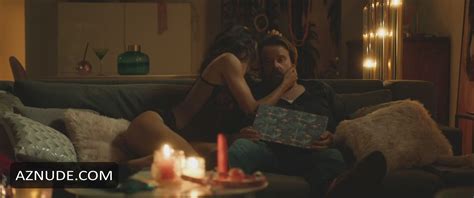 E Per Il Tuo Bene Nude Scenes Aznude