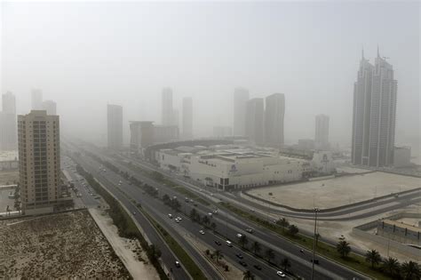 Una tormenta de arena envuelve varios países de Oriente Medio