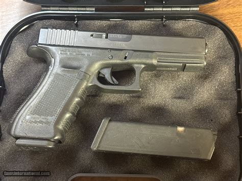 GLOCK G17 GEN 4 POLICE TRADE IN 9MM LUGER (9X19 PARA)