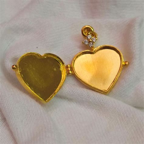 Openable Love Locket Gold Pendant