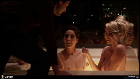 Naked Claudia Fijal Stevens In Pocket Listing