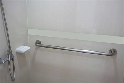 A Guide To Bathroom Grab Bars - AgingInPlace.org