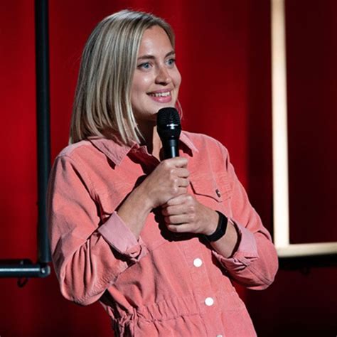 Lily Phillips | Comedians | Boatshow Comedy Club