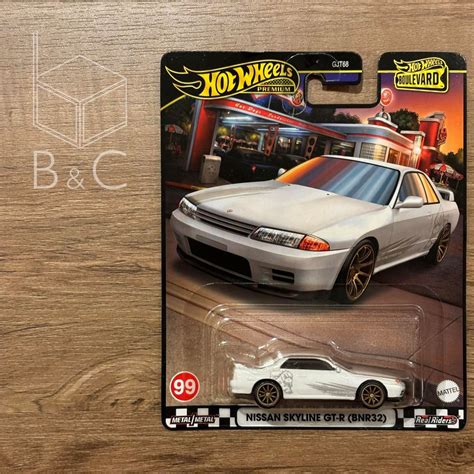 Hotwheels Hw Hot Wheels Premium Nissan Skyline Gt R Bnr Hot Wheels Boulevard Shopee Malaysia