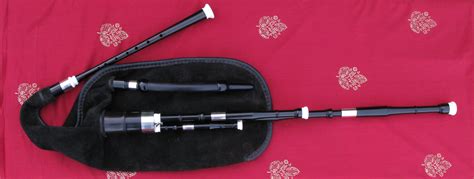 Guide To The Lowland And Border Pipes
