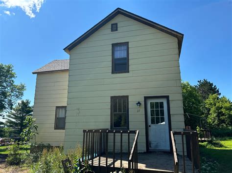 27 Newport Hts, Ironwood, MI 49938 - See Est. Value, Schools & More