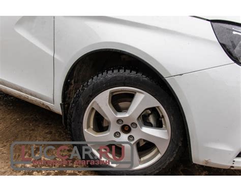 Защитные накладки на арки (АБС) Lada Vesta. Купить с доставкой по России.