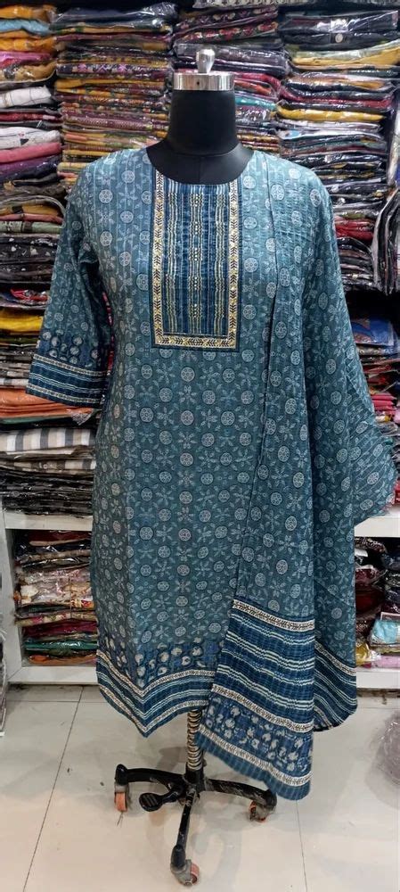 Cotton NEW BEAUTIFUL DESIGNER MASLIN KURTI WITH DUPATTA At Rs 515 In Surat