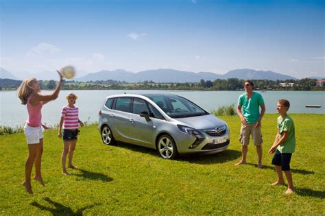 Opel Zafira Tourer Na Specijalnoj Akciji Do Kraja Septembra Auto Magazin