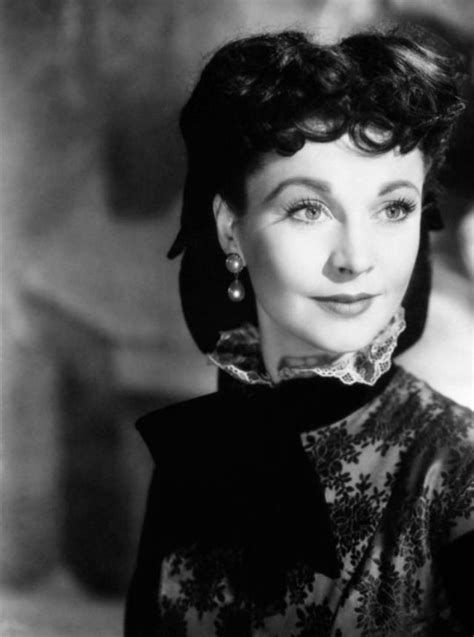 Breathtaking Photos Of Vivien Leigh In The Film Anna Karenina