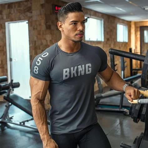 Printed Breathable Gym Fitness And Workout Mens T Shirt Mens Fitness Apparel Mens Sports