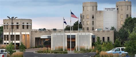 Doubletree North Denver Hotel In Thornton Co