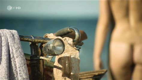 Naked Tanja Wedhorn In Il Ritorno