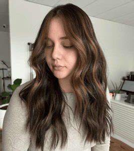 Old Money Brunette Hair Ideas That Exude Elegance And Class Glamour Corner