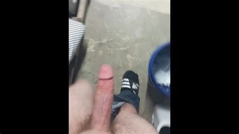 巨大的白色鸡巴被抚摸 Pornhub Gay