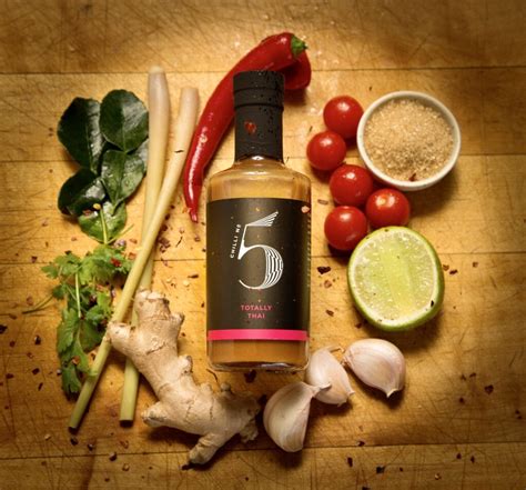 Thai Hot Sauce Spicy Thailand Stir Fry Chilli Sauce Buy Online