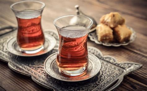 В Турции любят не только кофе: как правильно заварить турецкий чай и ...