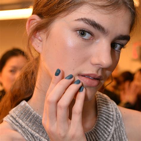 Fall 2017 Nail Polish Ideas The Best Fall Nail Trends To Try Right Now