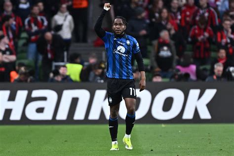 Lookman rompe con l'Atalanta: vuole solo l'Inter
