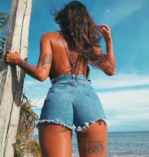 Fairly Fitted Porn Pic