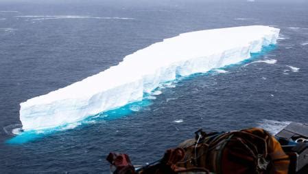 El iceberg más grande del mundo se desprende de la Antártida