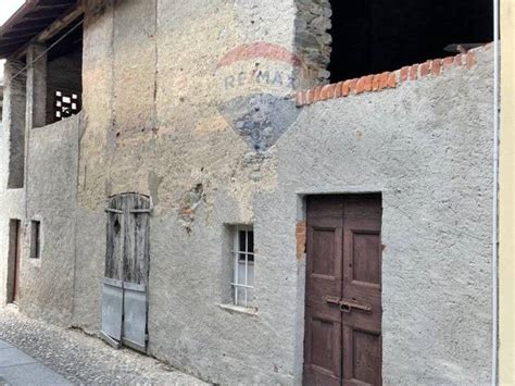 Vendita Terratetto Unifamiliare In Via Monte Nero Bardello Con Malgesso