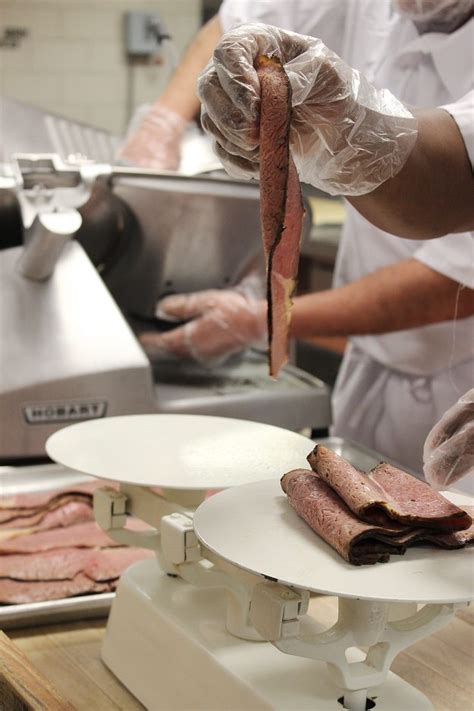 Inmates prepare holiday dinner at SCI-Greene - Observer-Reporter