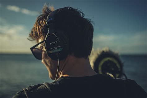 Why Tuning Into Sirius Radio Channels Country Provides The Ultimate Commercial Free Listening Experience For Long American Road Trips 2