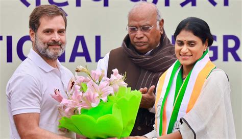 Congress Appoints Ys Sharmila As Andhra Pradesh Congress Chief