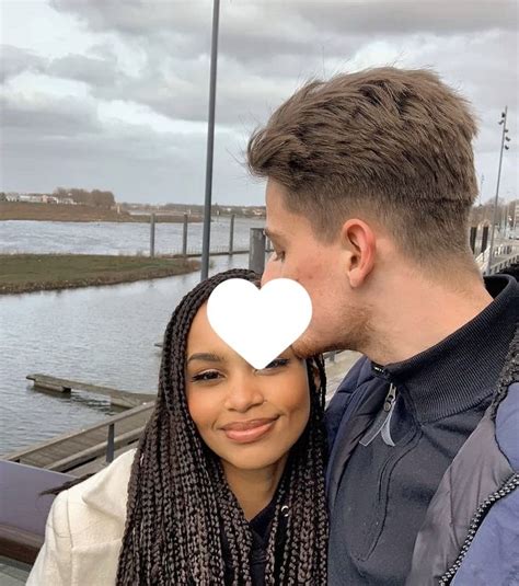 Épinglé par Robert sur Tika sumpter | Couples mixtes, Couple