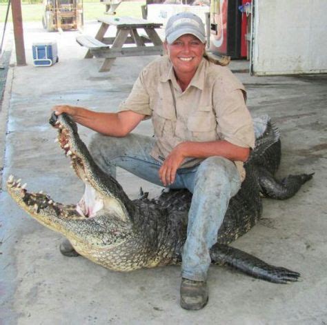 32 "SWAMP" PEOPLE, CHOOT EM" ideas | swamp people, swamp, people