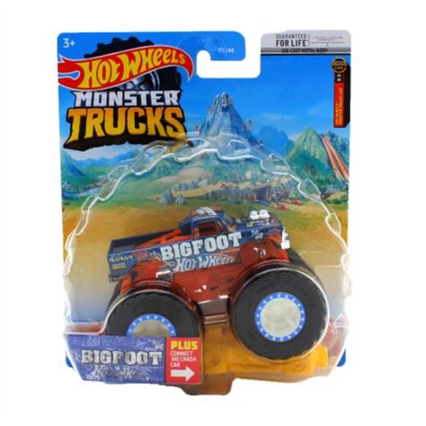 Hot Wheels Monster Trucks 1 64 Scale Bigfoot 74 68 Includes Connect And Crash Car 1 Ralphs