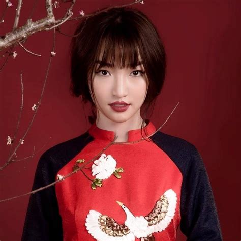 Facebook Hot Streamer Hoa Nhật Huỳnh