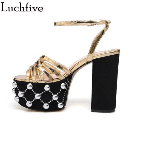 Luchfive 2018 Summer Gold Silver Sandals Women Metal Beaded Rivets