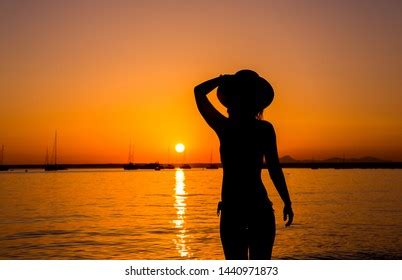 Nude Woman Silhouette Beach Over Royalty Free Licensable Stock Photos Shutterstock