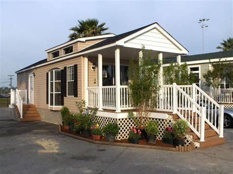 Retirees are Moving to Park Model Trailers