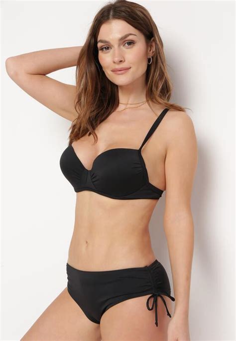 Czarne Bikini Dwuczęściowe Usztywniany Biustonosz na Cienkich Ramiączkach Majtki Figi Ściągane